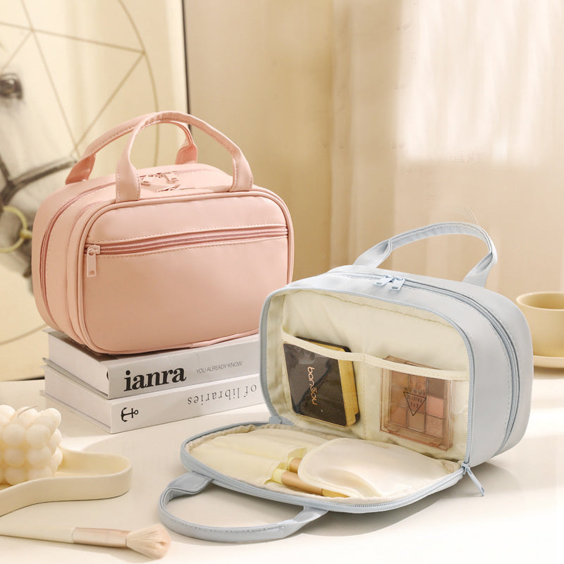 Modern Pu Leather Waterproof Cosmetic Bag With Handle