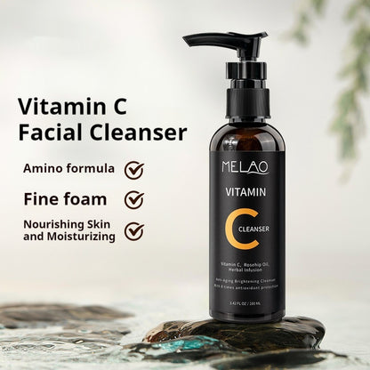 Vitamin C Facial Cleanser: Oil Control and Moisturizing