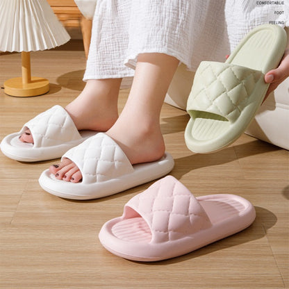 Simple Lightweight House And Bathroom Slippers